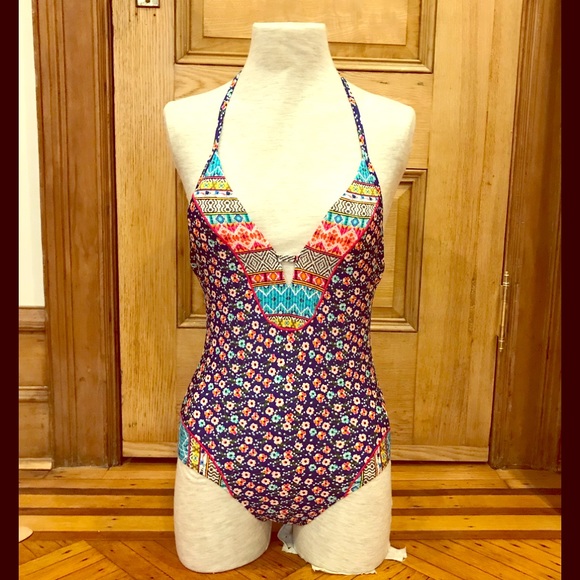 Laundry By Shelli Segal Other - Laundry by Shelli Segal one-piece swimsuit.